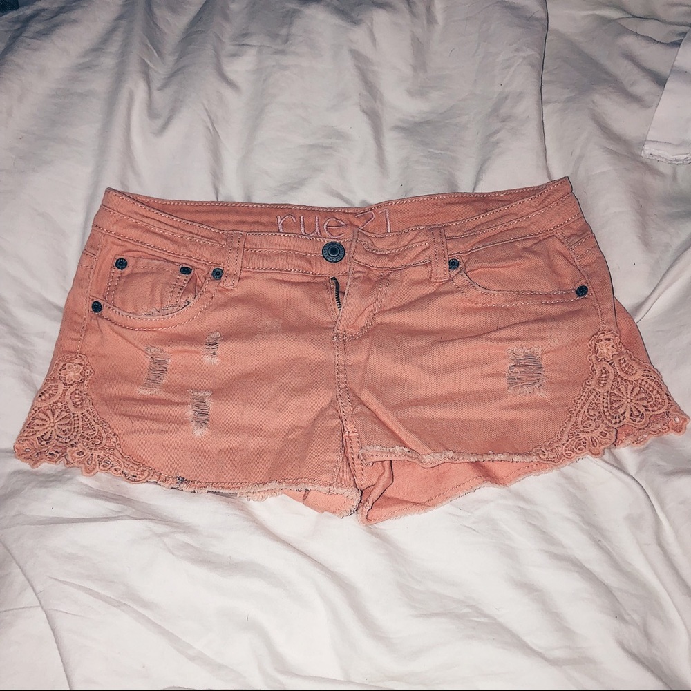 peach, lacey booty shorts 🍑⭐️